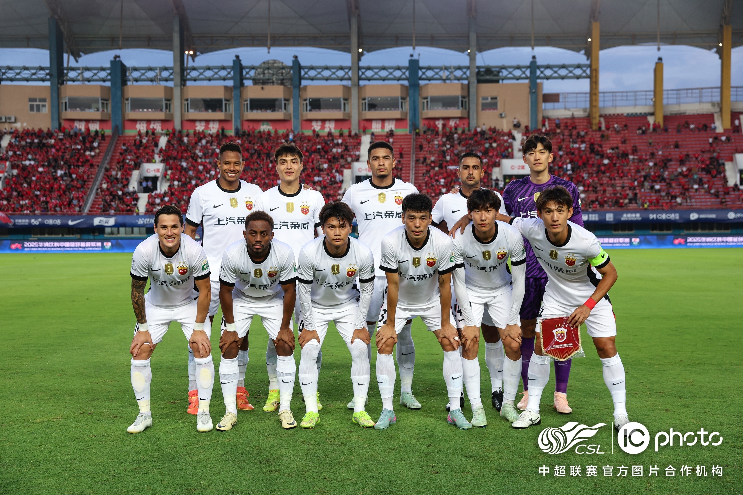 爱游戏APP-赛地聚焦：葡超清晨热度飙升，萨克拉门托国王更衣室发声，底气十足，控场能力受关注的简单介绍-爱游戏APP